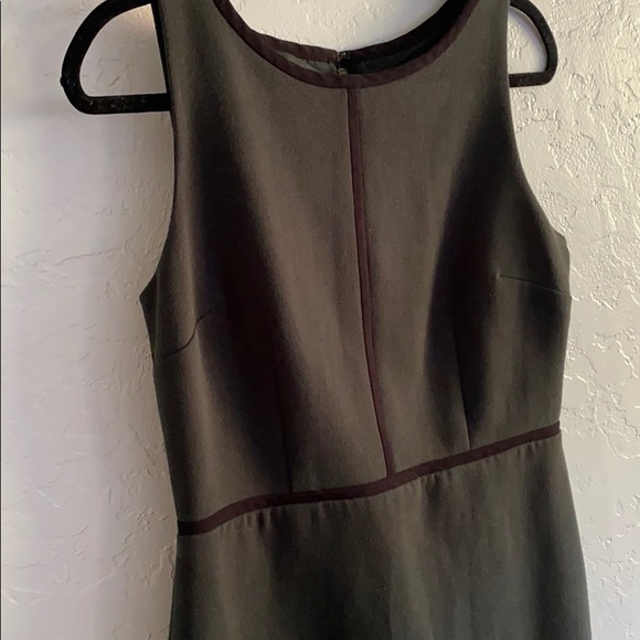 LOFT DRESS - Picture 2 of 4